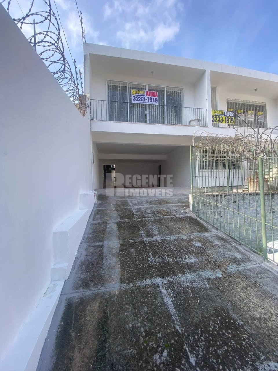 ¡Excelente casa comercial en alquiler en el barrio Capoeiras! - Foto 1