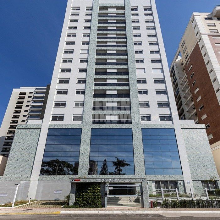 Apartamento com 2 Suítes e Lavabo no Kobrasol.