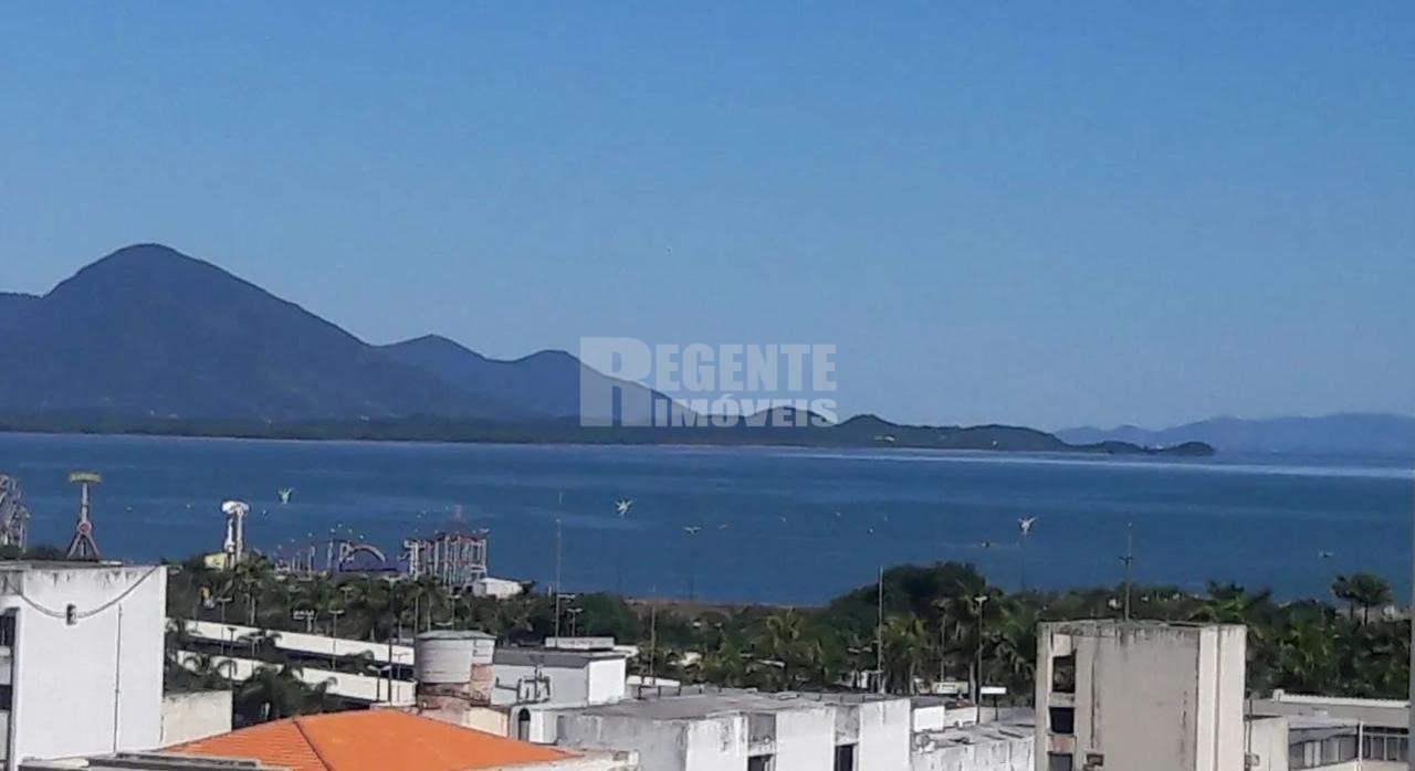 Apartamento 2 auratos no Centro de Florianópolis