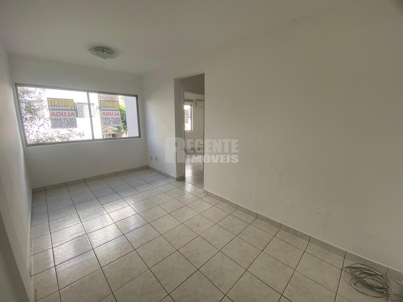 Ótimo apartamento de 2 dormitórios para locação no bairro Itacorubi!