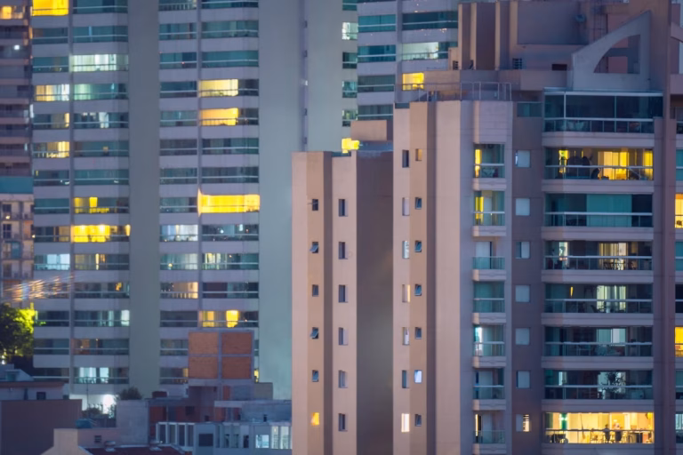 Urbanismo e Planejamento no João Paulo, Florianópolis: Zoneamento, SC-401 e Expansão