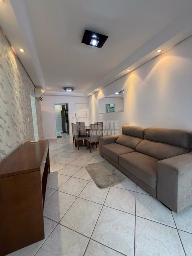 Excelente apartamento de 2 dormitórios mobiliado para locação no bairro Agronômica!