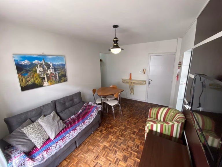 Ótimo apartamento de 2 dormitórios no bairro Trindade, perto da UFSC!