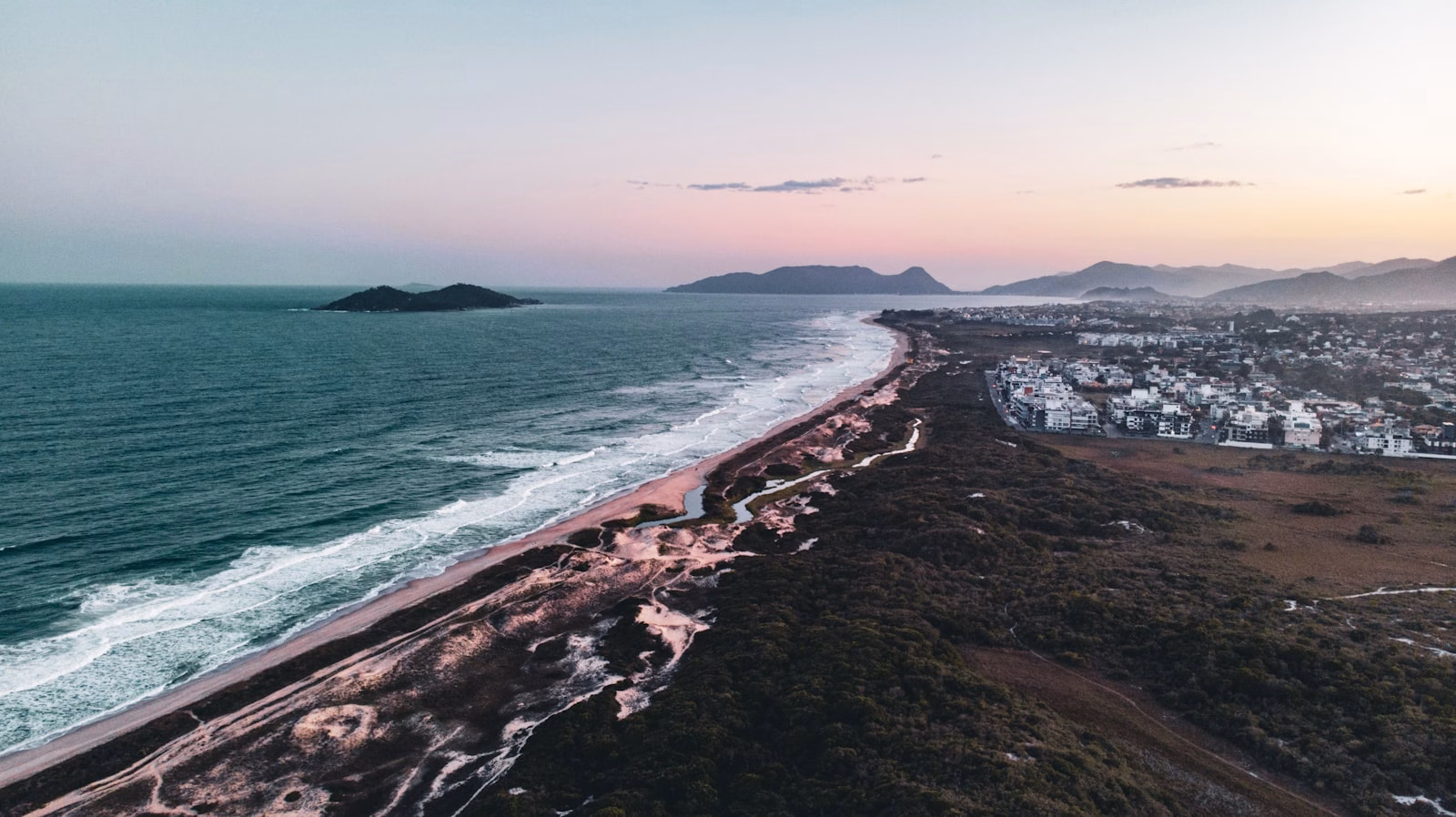 Antes de Desterro, la Isla se llamaba Meiembipe: la historia de Florianópolis