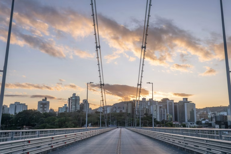 Florianópolis pode transformar imóvel comercial em residencial: a janela que o Plano Diretor abriu no Centro