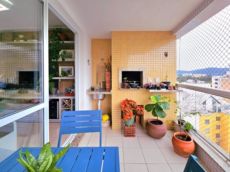 Sacada (2) - Apartamento 3 quartos no Itacorubi em Florianópolis