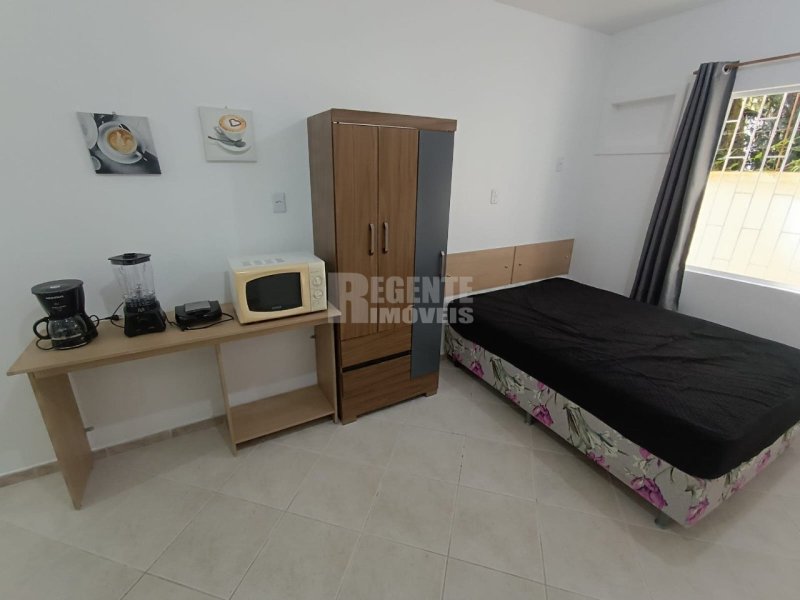 Kitnet 1 quartos no Trindade em Florianópolis - Foto 2
