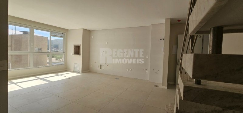 Sala com Currasqueira - Cobertura 3 quartos no Trindade em Florianópolis