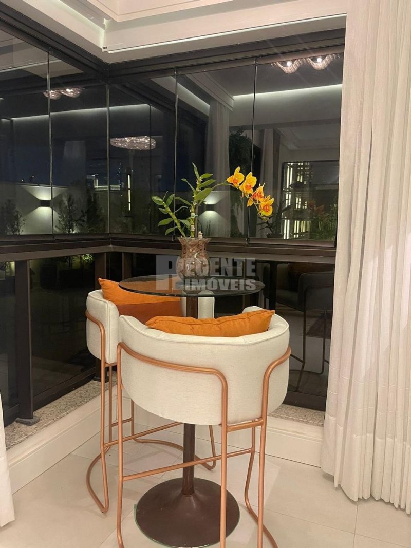 Apartamento 2 quartos no Beira Mar em Florianópolis - Foto 27