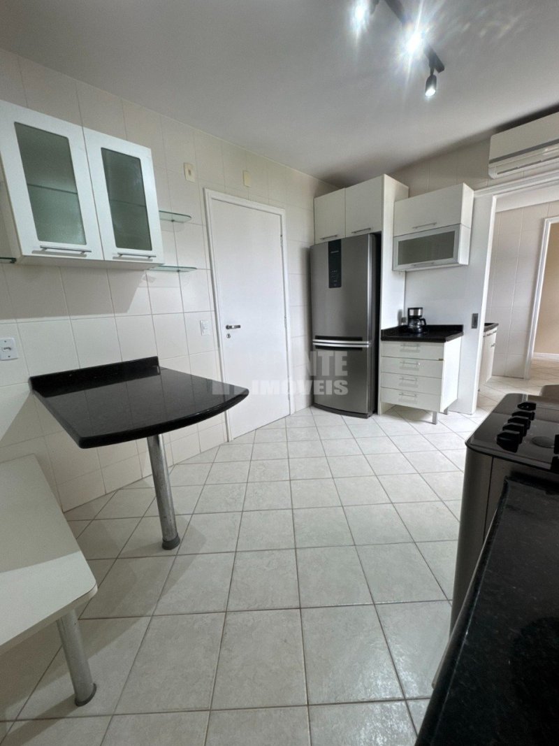 Excelente departamento de tres dormitorios para alquiler en el barrio Agronômica! - Foto 12