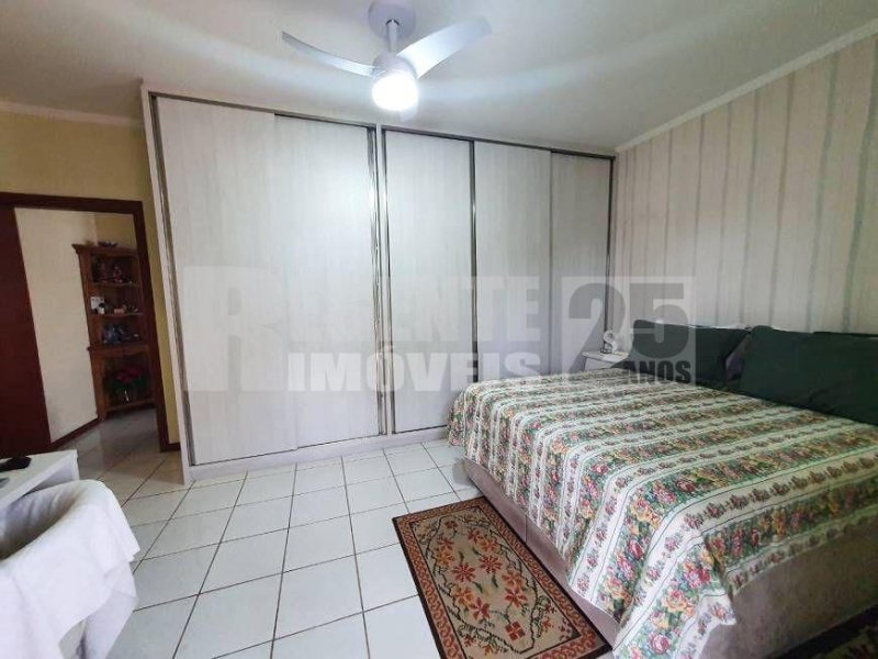Casa 4 quartos no Carianos em Florianópolis - Foto 24