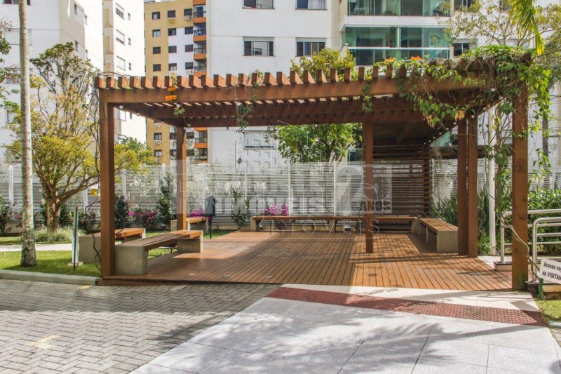 cond 07 - Apartamento 3 quartos no Itacorubi em Florianópolis