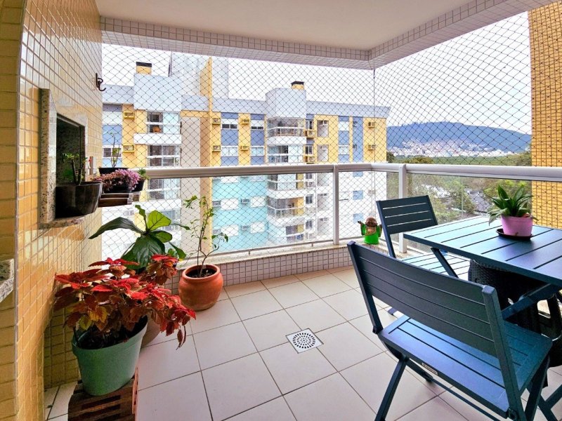 Sacada (4) - Apartamento 3 quartos no Itacorubi em Florianópolis