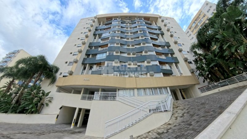 001 - Apartamento 3 quartos no Itacorubi em Florianópolis