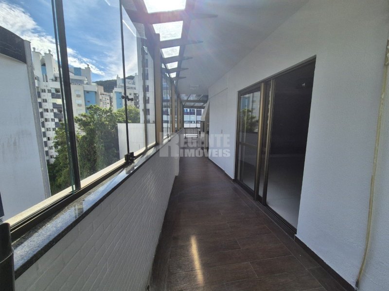 Cobertura 3 quartos no Itacorubi em Florianópolis - Foto 8