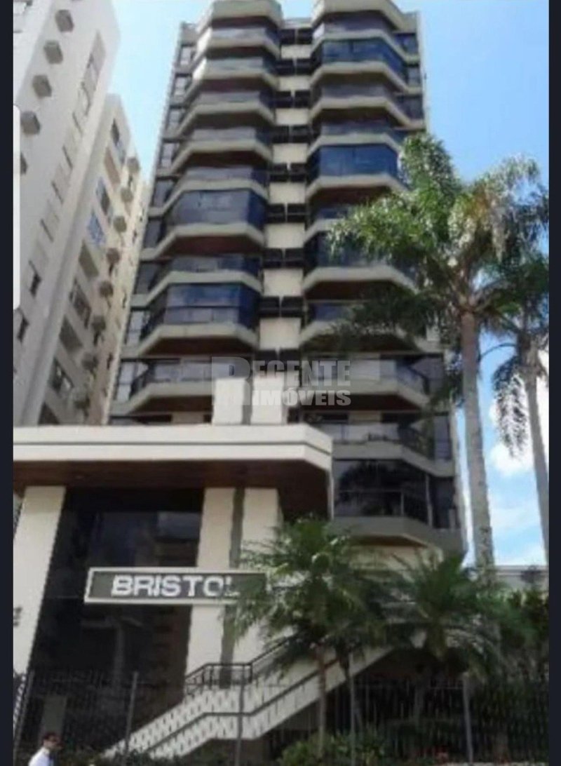 Apartamento 2 quartos no Centro em Florianópolis - Foto 2