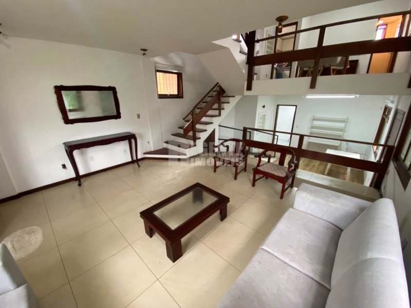 Casa 4 quartos no Itacorubi em Florianópolis - Foto 4