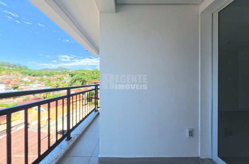 VARANDA 3 - Apartamento 2 quartos no João Paulo em Florianópolis