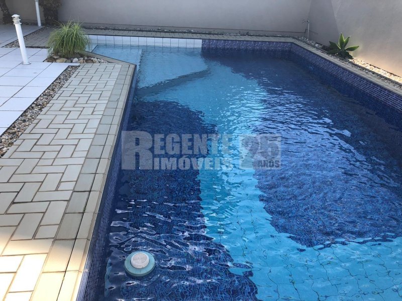 Casa 5 quartos no Coqueiros em Florianópolis - Foto 4