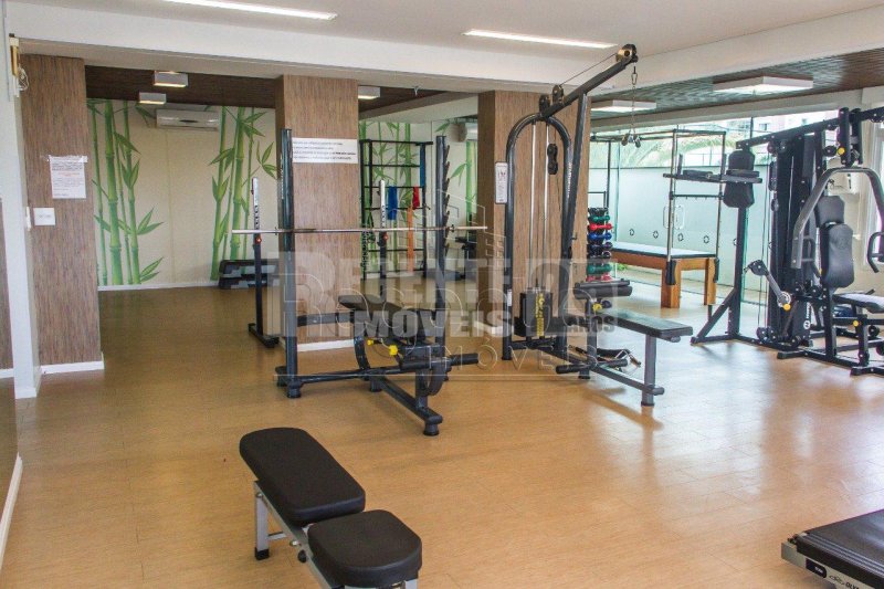 cond 012 - Apartamento 3 quartos no Itacorubi em Florianópolis