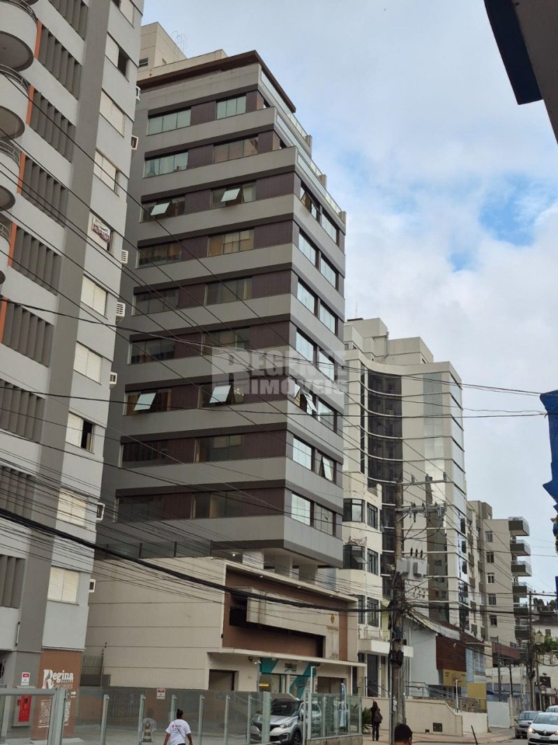 Sala 702 Golden Fachada - Salas/Conjuntos no Centro em Florianópolis