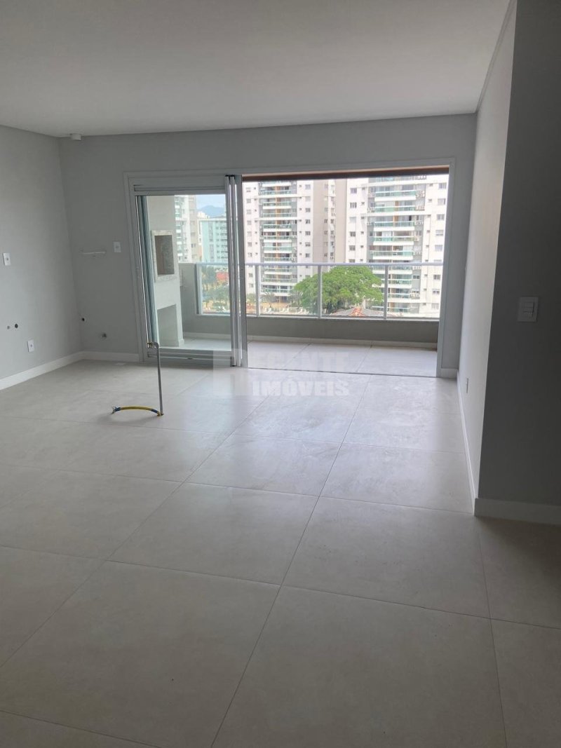 Apartamento 2 quartos no Barreiros em São José - Foto 34