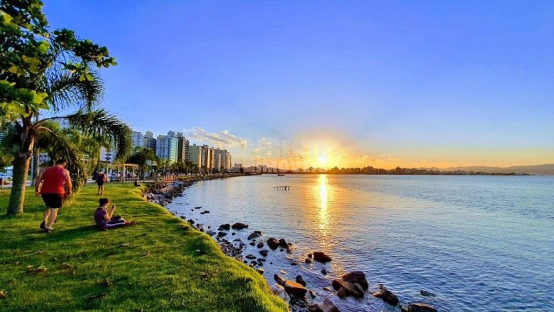 Cobertura 7 quartos no Centro em Florianópolis - Foto 48