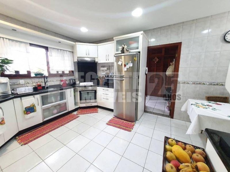 Casa 4 quartos no Carianos em Florianópolis - Foto 11