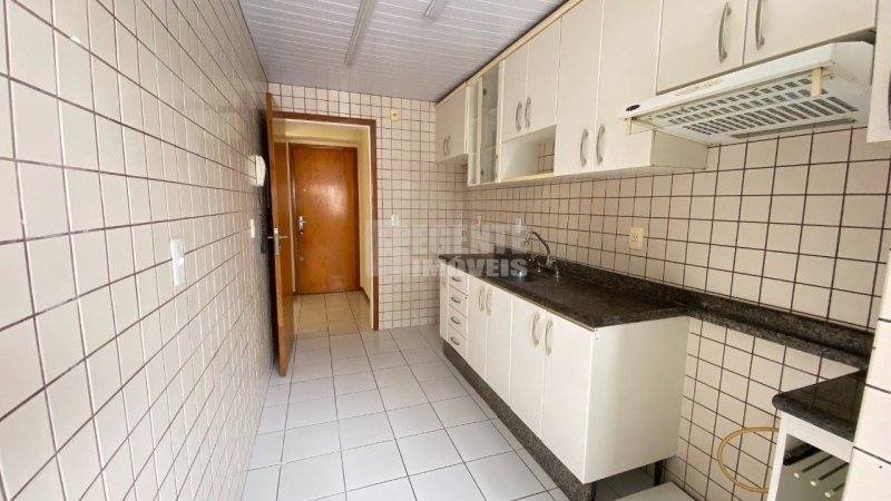 Apartamento 3 quartos no Beiramar em Florianópolis - Foto 3
