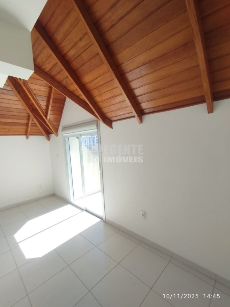 Cobertura 3 quartos no Capoeiras em Florianópolis - Foto 17