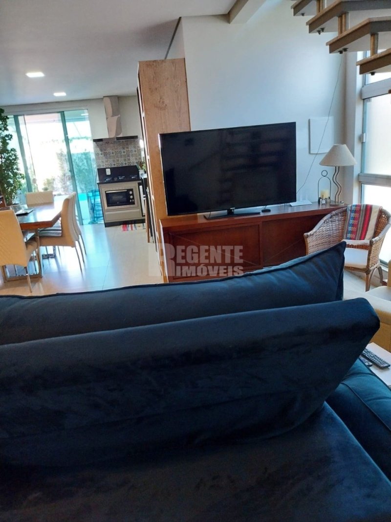 Casa em Condomínio 4 quartos no Canasvieiras em Florianópolis - Foto 11