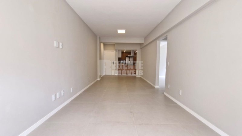 Apartamento 3 quartos no Centro em Florianópolis - Foto 2