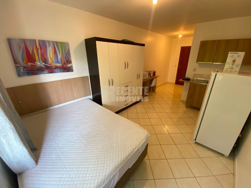 Kitnet 1 quartos no Carvoeira em Florianópolis - Foto 3