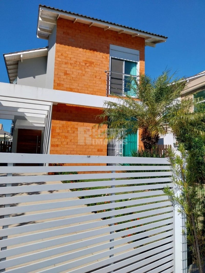 Casa em Condomínio 4 quartos no Canasvieiras em Florianópolis - Foto 39