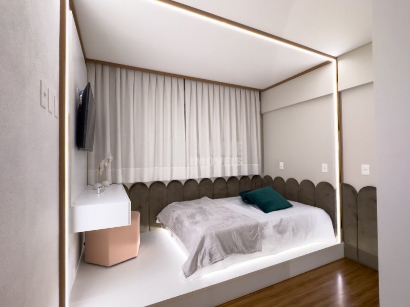 Apartamento 3 quartos no Beira Mar em Florianópolis - Foto 2