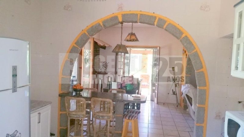 Terreno 2 quartos no Sambaqui em Florianópolis - Foto 10