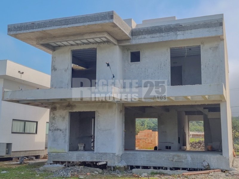 Casa em Condomínio 4 quartos no Jurerê em Florianópolis - Foto 25