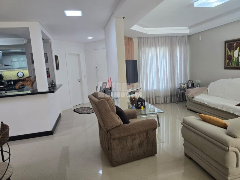 Casa 4 quartos no Parque São Jorge em Florianópolis - Foto 9
