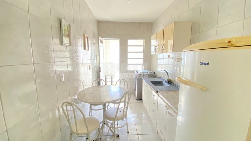 Cozinha Mobiliada - Apartamento 2 quartos no Córrego Grande em Florianópolis