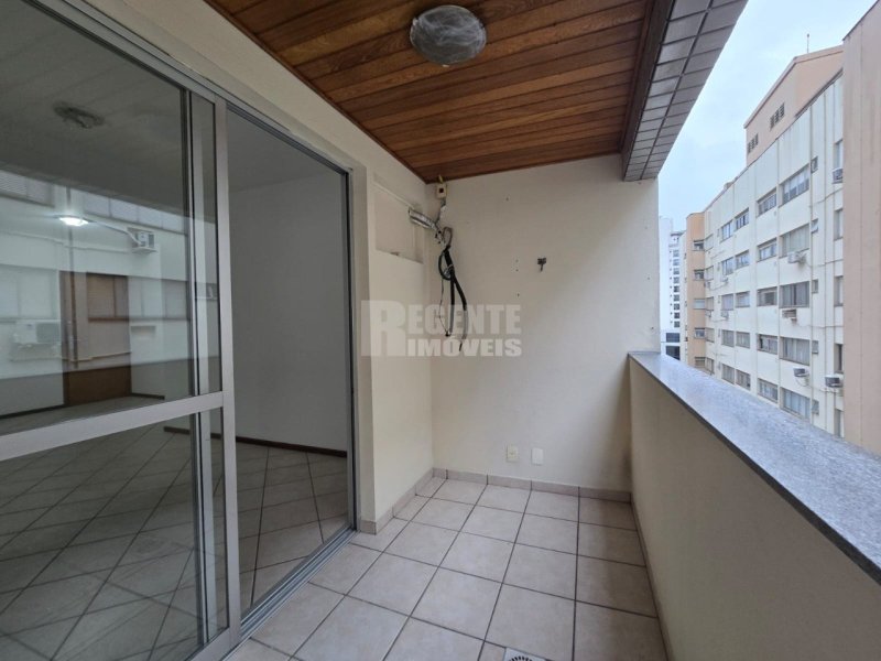 Apartamento 3 quartos no Centro em Florianópolis - Foto 2