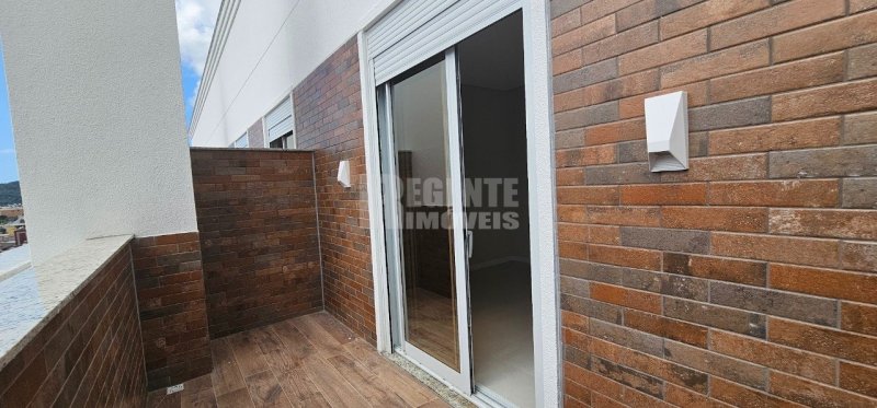 sacada da suite - Cobertura 3 quartos no Trindade em Florianópolis
