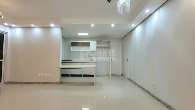 Apartamento 2 quartos no Beiramar em Florianópolis - Foto 8