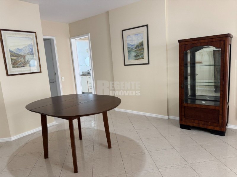 Excelente departamento de tres dormitorios para alquiler en el barrio Agronômica! - Foto 10