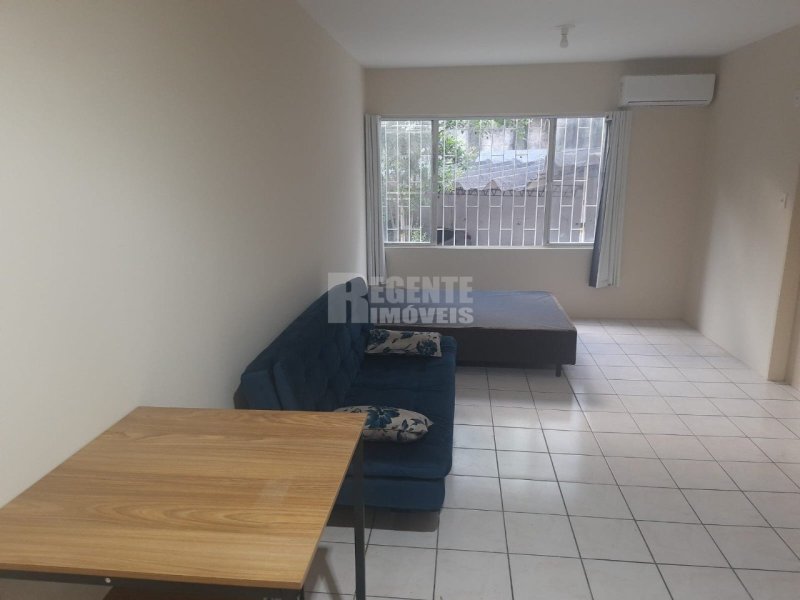 Kitnet 1 quartos no Carvoeira em Florianópolis - Foto 2