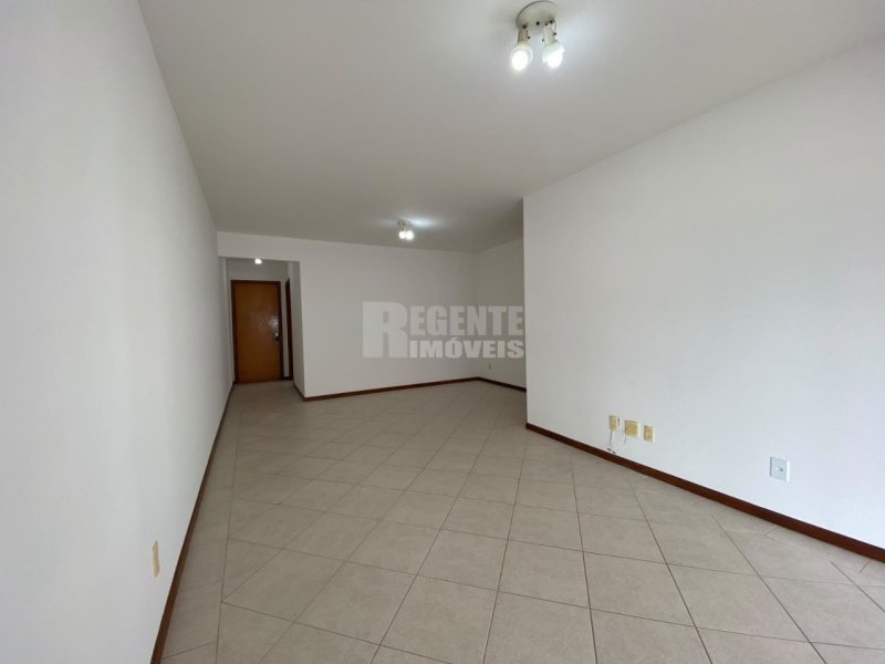 Apartamento 3 quartos no Trindade em Florianópolis - Foto 2
