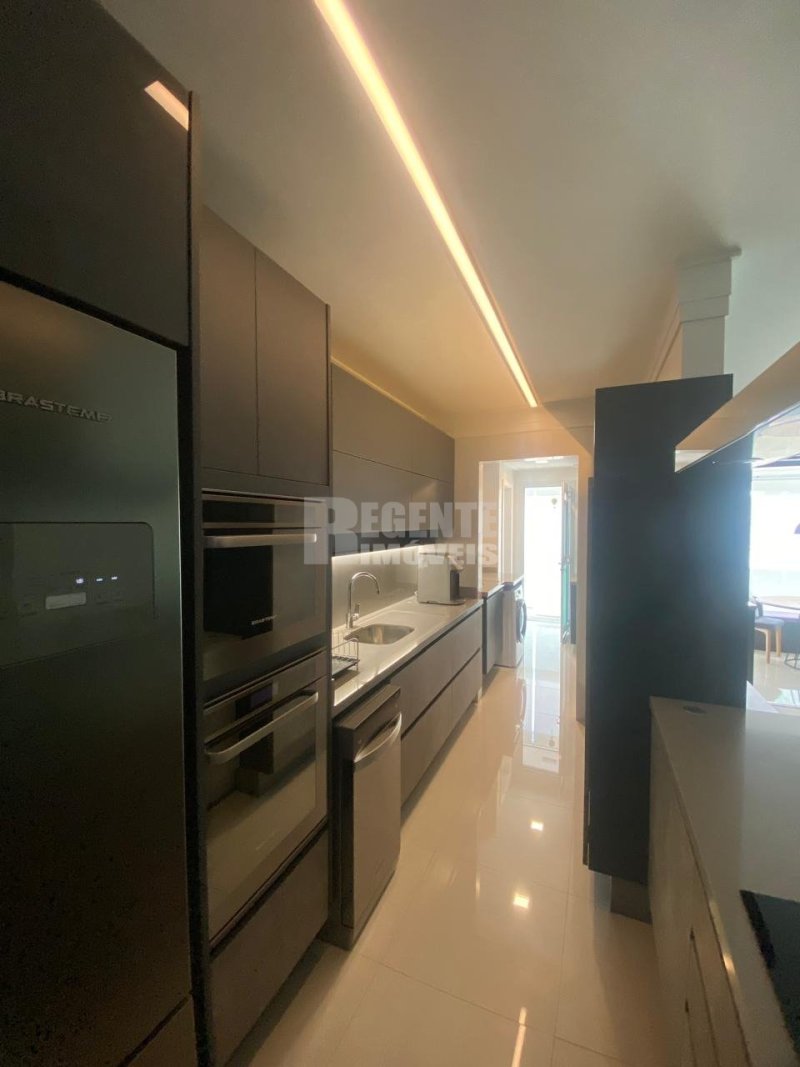Apartamento 2 quartos no Beira-mar em Florianópolis - Foto 7