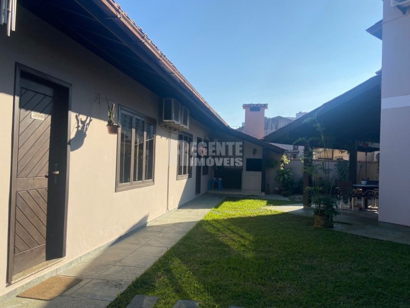 Casa 3 quartos no Itacorubi em Florianópolis - Foto 25