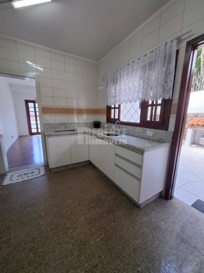 Casa em Condomínio 5 quartos no Córrego Grande em Florianópolis - Foto 3