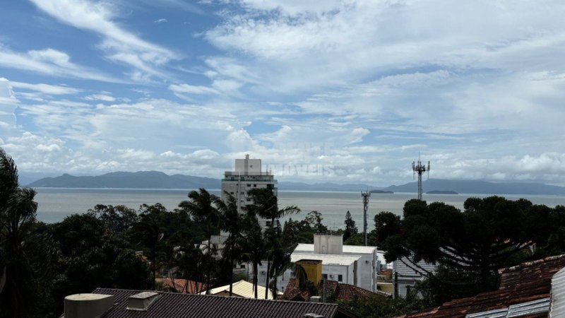 Casa 3 quartos no Agronômica em Florianópolis - Foto 2