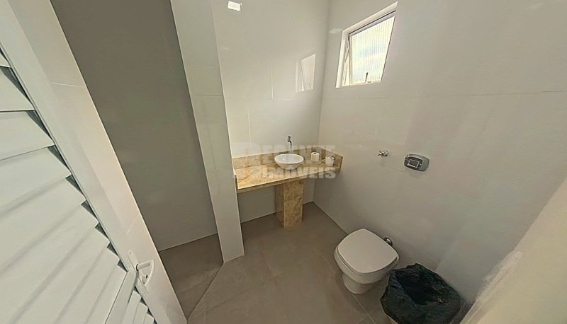 016 ÁREA COMUM BANHEIRO COM DUCHA (1) - Apartamento 2 quartos no Centro em Florianópolis